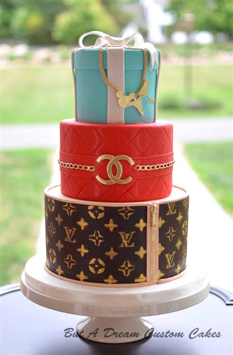 louis vuitton birthday cake cost.